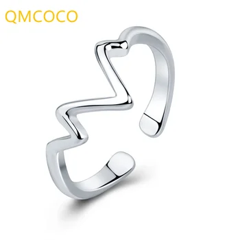 QMCOCO Сребрист цвят Неправилна геометрична вълнообразни модел Пръстени Дизайн Регулируеми изискани бижута Женски подарък Индивидуални аксесоари
