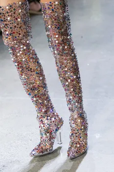 Sestito / нови дамски ботуши над коляното на висок ток от PVC с квадратни пръсти и множество кристали, боядисана дамски обувки с остър пръсти