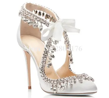 Блестящи бели обувки-лодка на висок ток с кристали, гривни с препратка диаманти, сватбени модела обувки на висок ток с остър пръсти и кристали