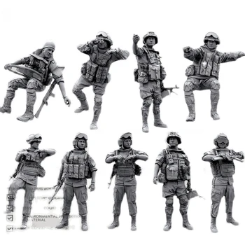 Комплект за сглобяване на модели от лята смола в мащаб 1/35, 9 души, включително и играчки-модели на оръжия (небоядисана)
