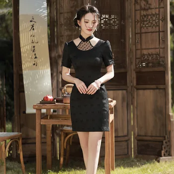 Лятото черна рокля Чонсам с къс ръкав, традиционни реколта костюми, елегантна мини-ципао
