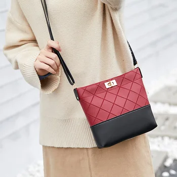 Новата модерна луксозна дамска чанта през рамо, чанти, дамски чанти, дизайнерски версия, дива проста популярен е квадратна чанта-месинджър за момичета